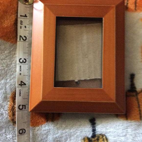 Wooden 4”x 5” Frame - Picture 3 of 4